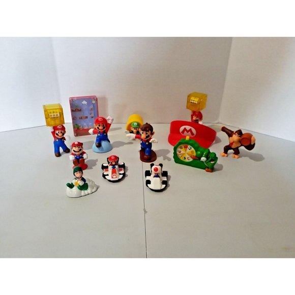 Happy Meal Toys Pvc  13  Pieces McDonald's Super Mario Bros - Picture 1 of 16